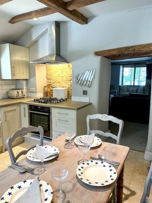 Cotswold Cottage- Central Witney Dış mekan fotoğraf